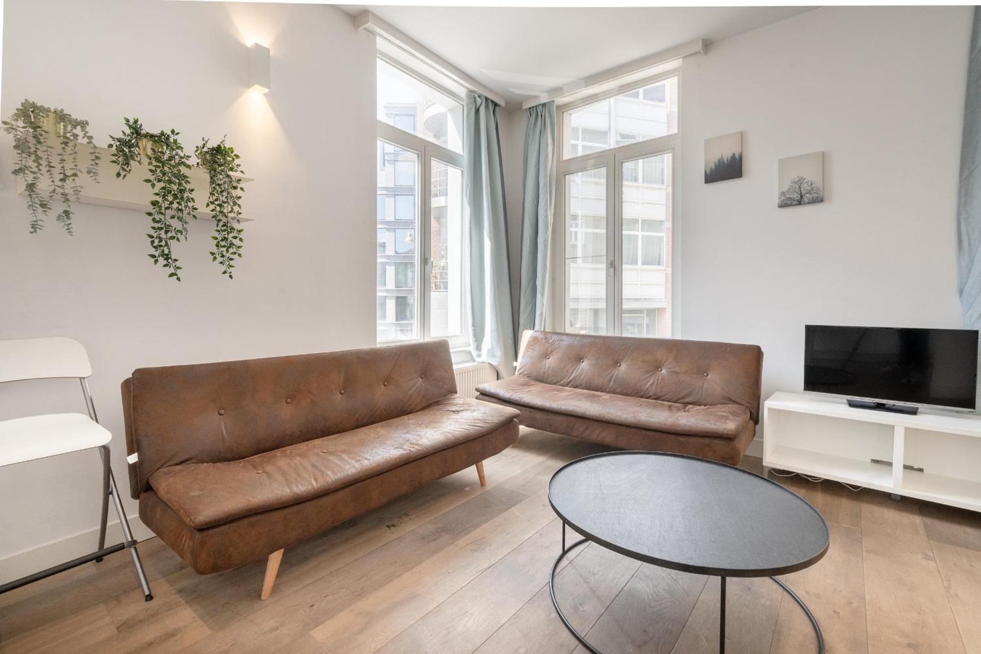 Beautiful Modern In The Heart Of